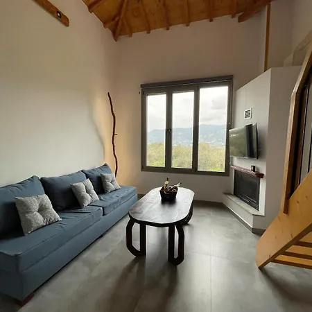 Faos I アパート